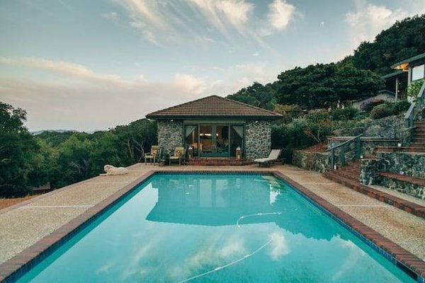 Quels sont les gîtes avec piscine en Dordogne ?